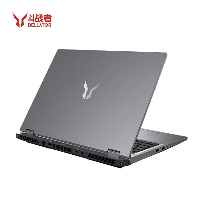 Lenovo 16 2,5K 240Hz IPS i7 13650HX RTX 5060 16GB 512GB SSD