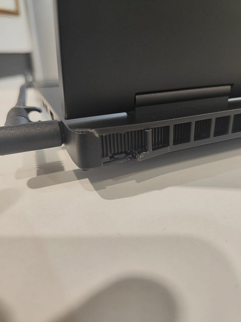 HP Omen 16-wd0001sl 16 FHD 144 Hz, i5-13420H 16GB, 512 GB SSD RTX 4050 6GB