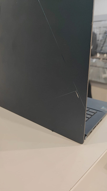 Asus Zenbook 2.8K oled i5-1240P 16GB 512GB SSD Уценка